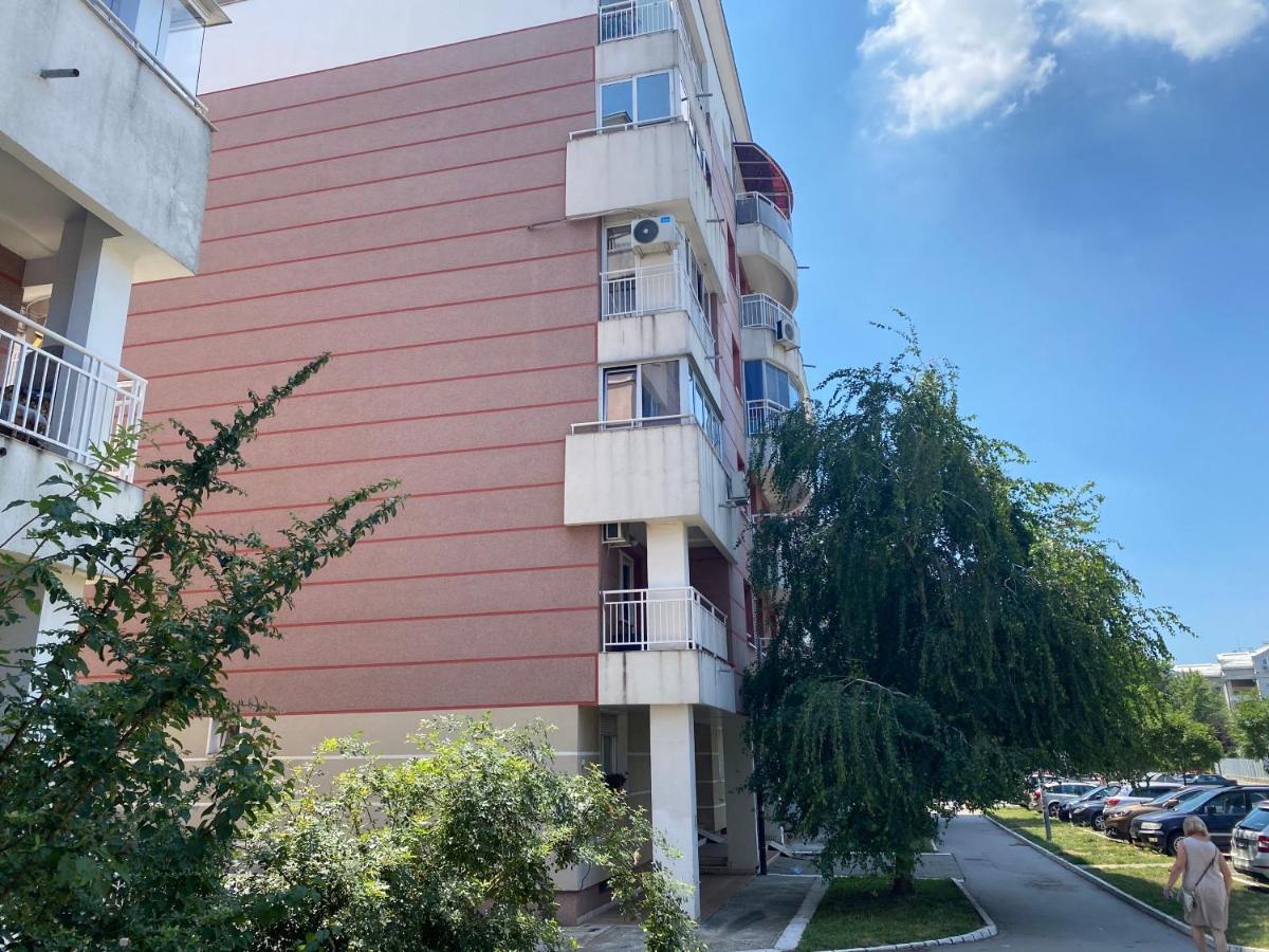 Hill Apartment Beograd Eksteriør billede